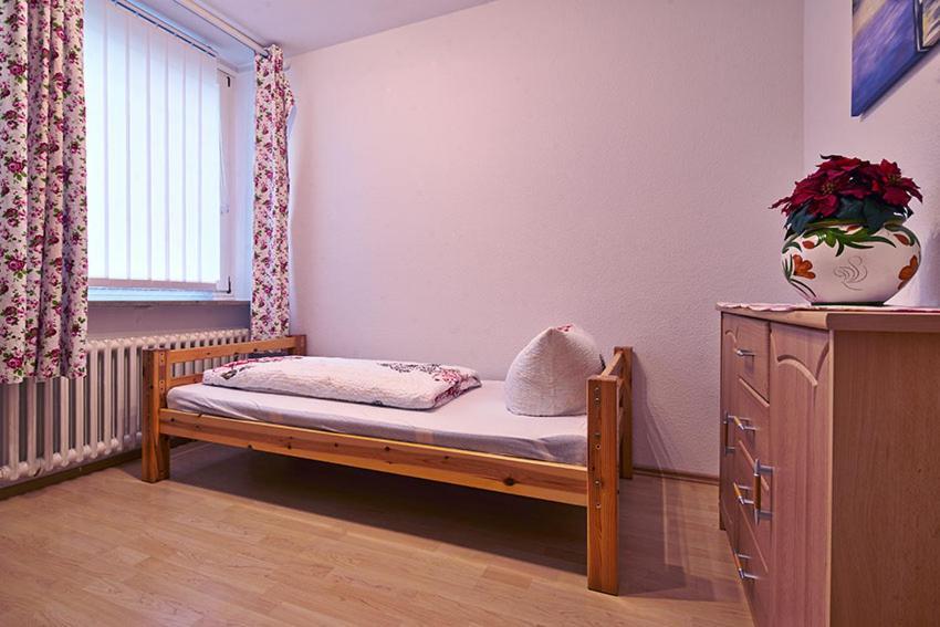 Komfort Ferienwohnung Bad Pyrmont Naehe Kurpark Buitenkant foto