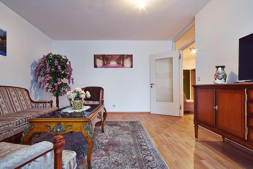Komfort Ferienwohnung Bad Pyrmont Naehe Kurpark Buitenkant foto
