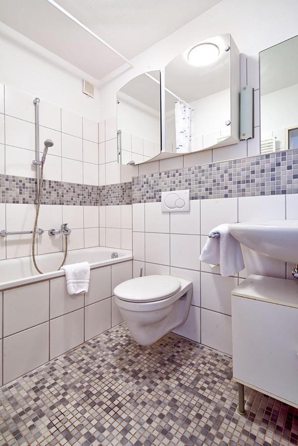 Komfort Ferienwohnung Bad Pyrmont Naehe Kurpark Buitenkant foto